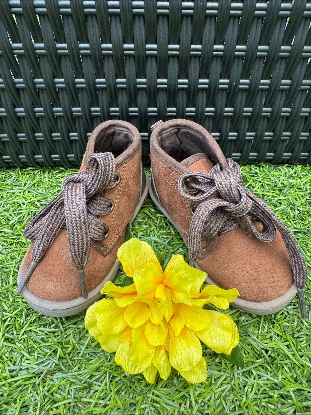 ✨ Stylish Faux Suede Baby Chukka Ankle Boots 4M Noah by Carter's